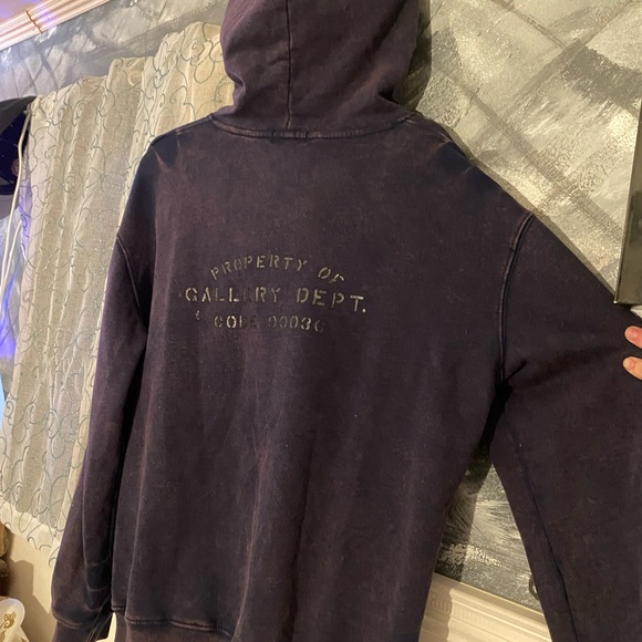 Lanvin Paris art on display - Picture 4 of 8